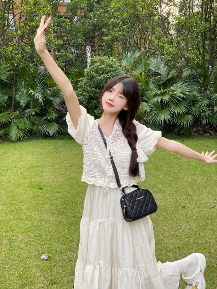 假面女郎 封面
